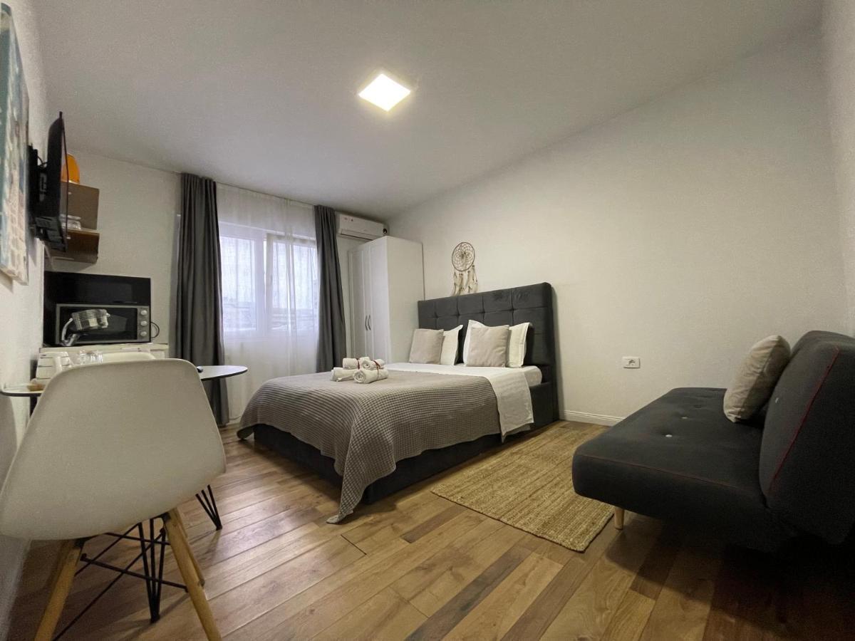 Central Studio Apartments Tirana Exterior foto