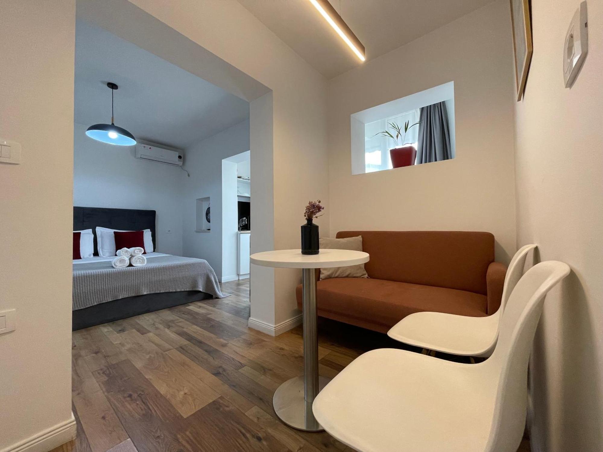 Central Studio Apartments Tirana Exterior foto