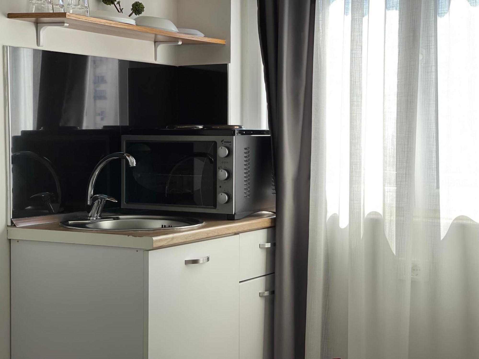 Central Studio Apartments Tirana Zimmer foto